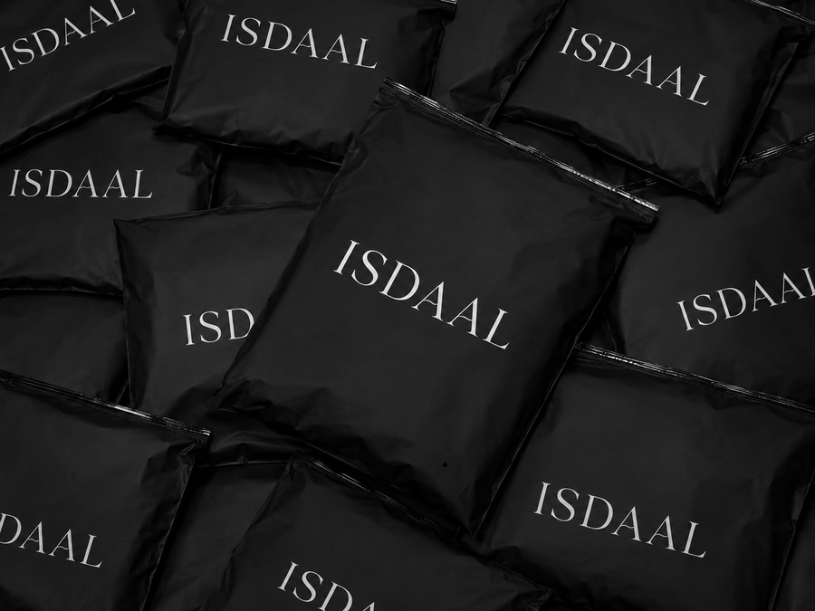 Pochettes d'expédition ISDAAL noires, prêtes à partir